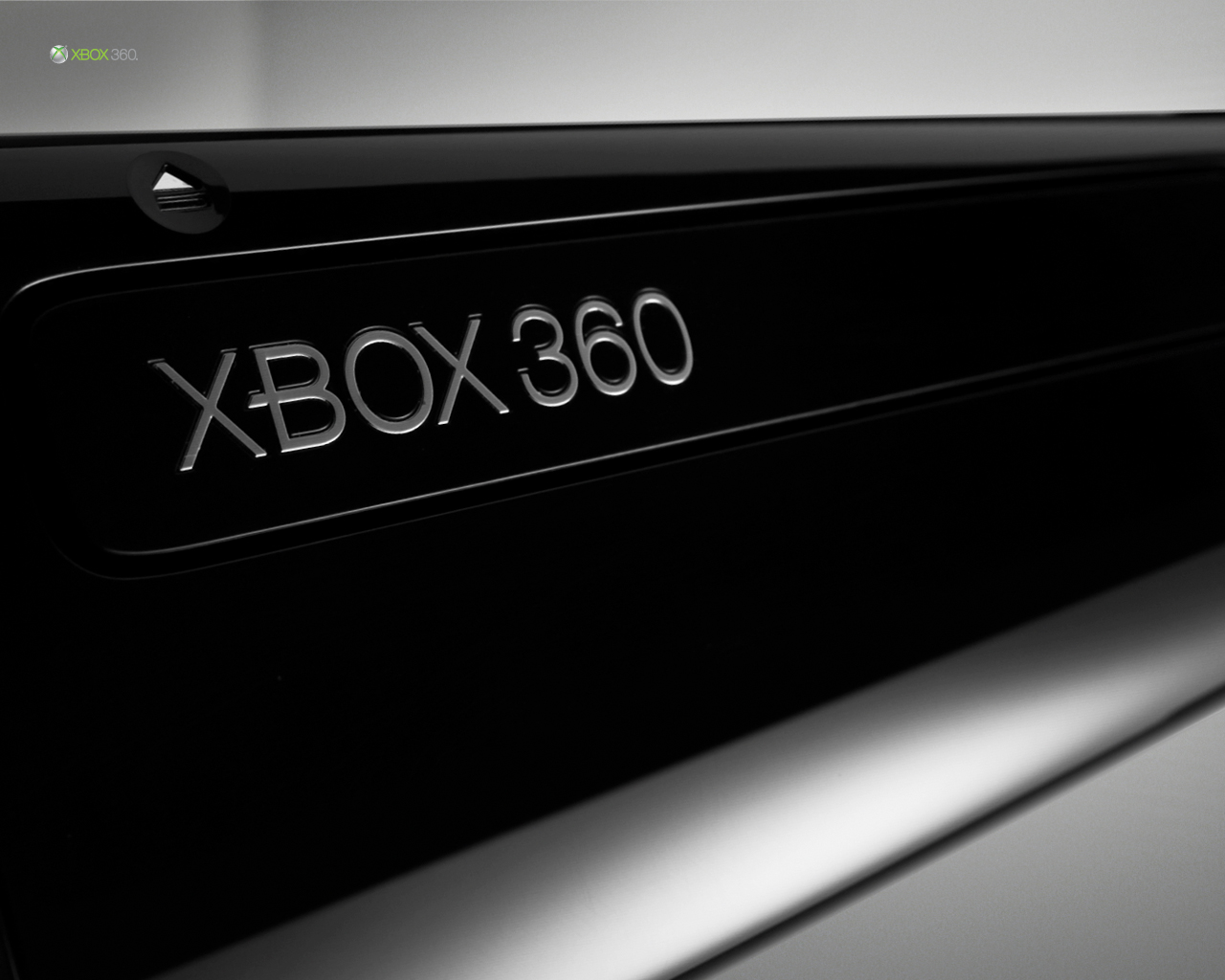 Xbox-360-Slim-4
